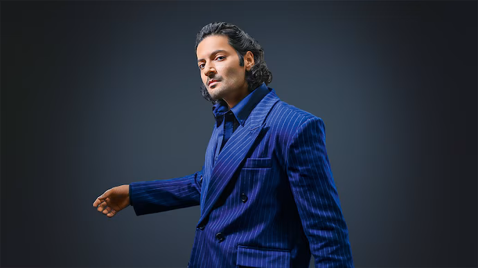 Ali Fazal The Versatile Star of Bollywood and Hollywood bollywoodlifes.in
