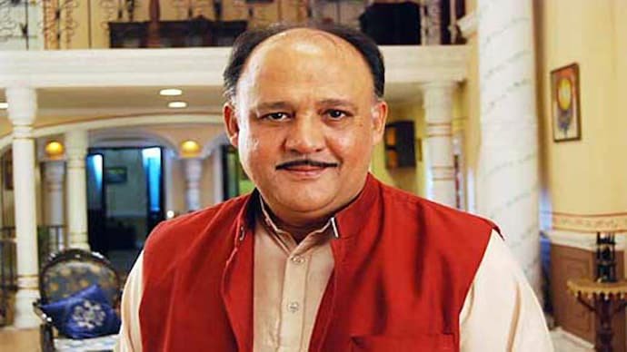 Alok Nath Bollywood Legendary Sanskaari Babuji and Family Drama Icon bollywoodlifes.in