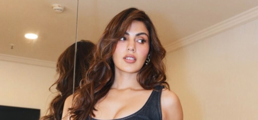 Rhea Chakraborty Reveals ₹3 Lakh Salary at Age 17 Fans SHOCKED
